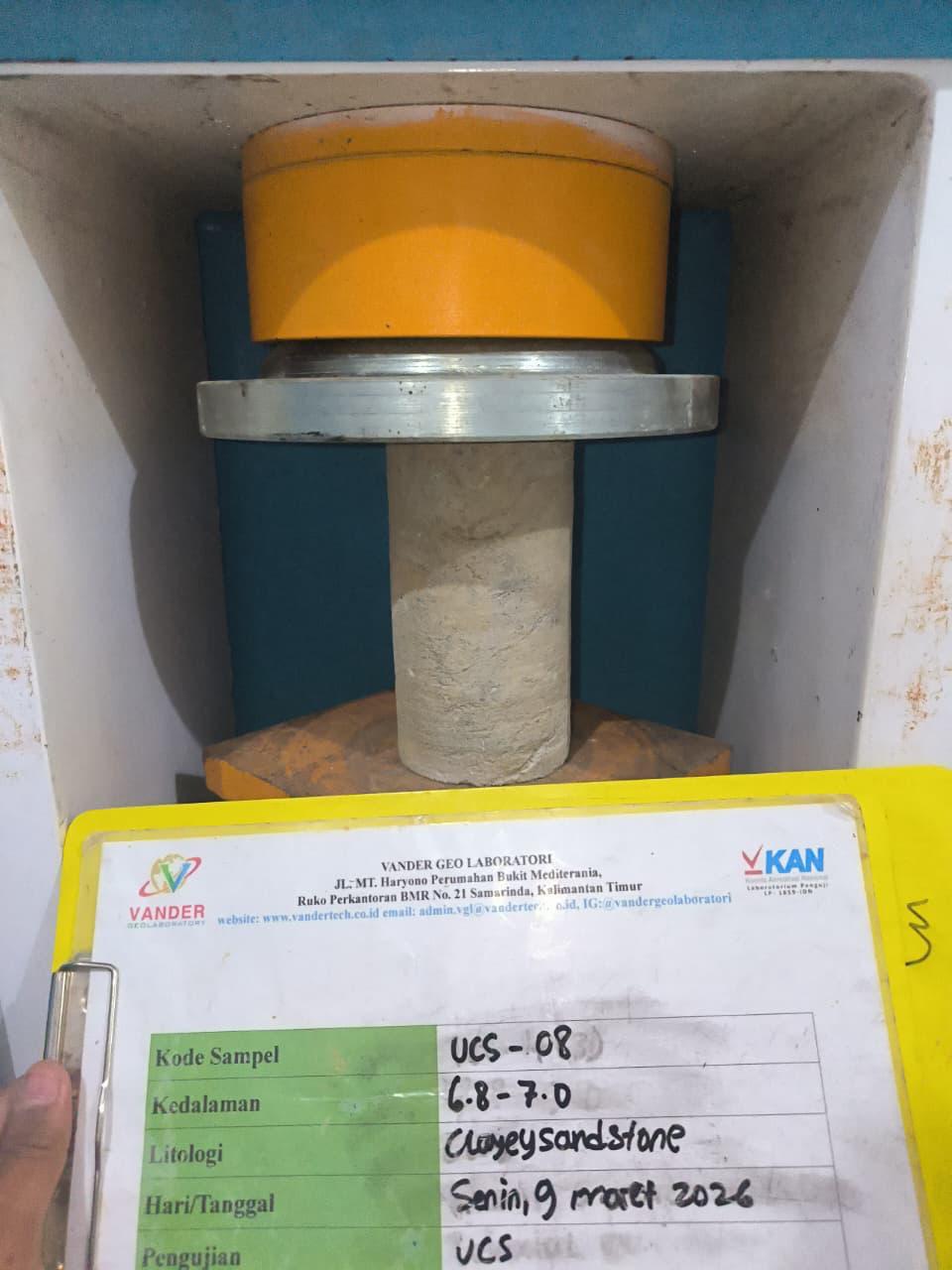 Uji Material Beton untuk Proyek Bendungan